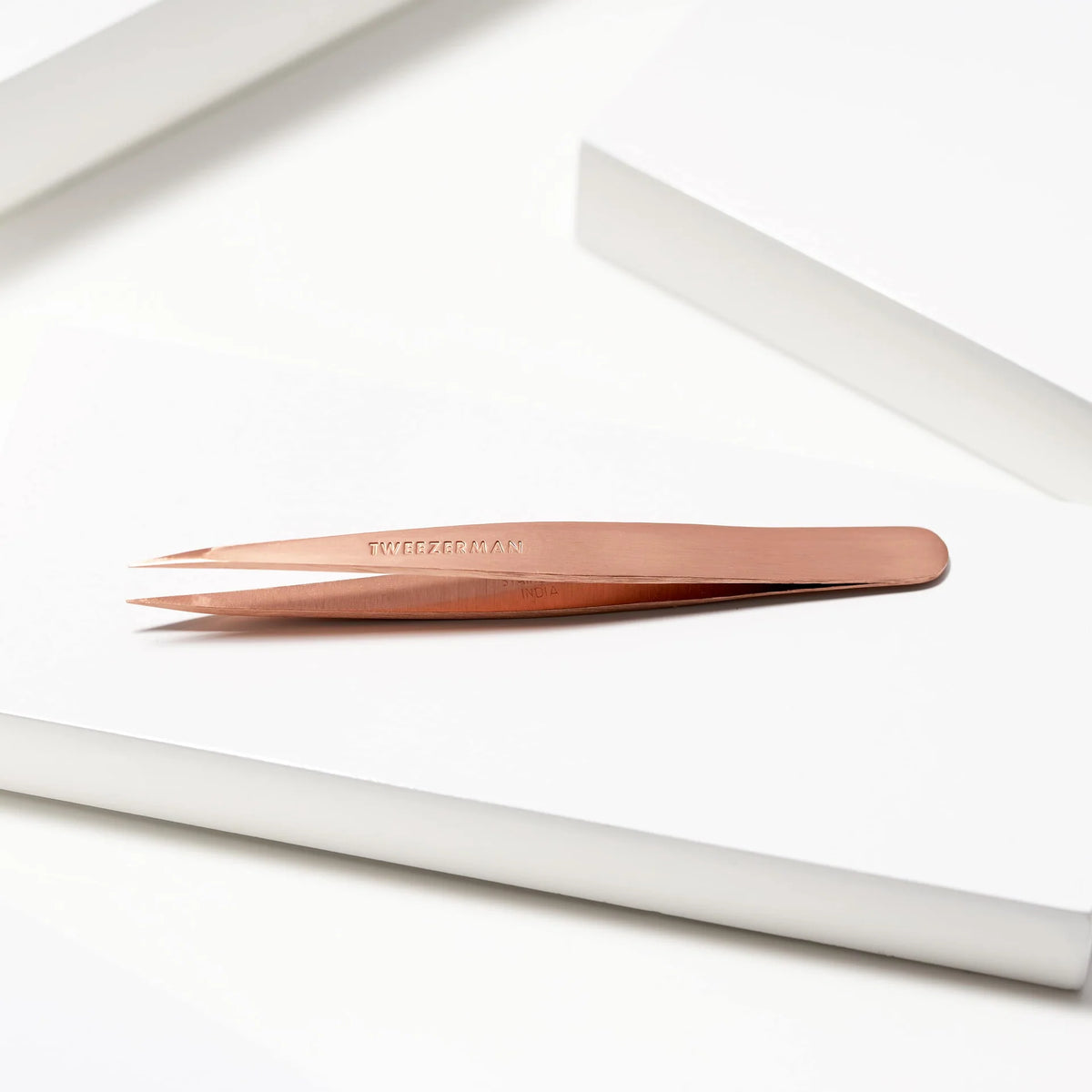 Rose Gold Point Tweezer